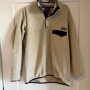 Patagonia Cream and Navy Synchilla Fleece